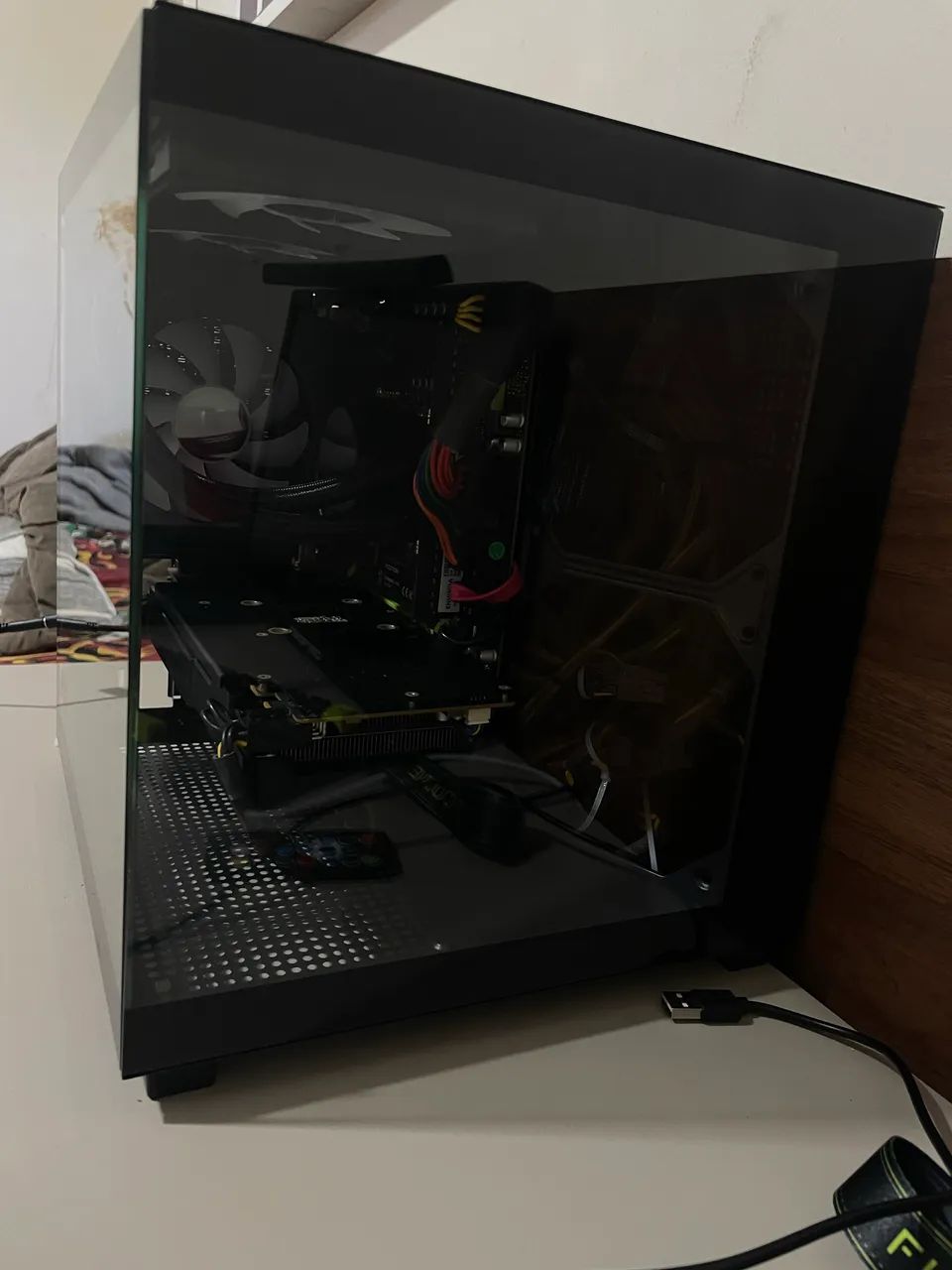 Pc xeon ótimo para trabalha,estudar e jogar!!! - Foto 3