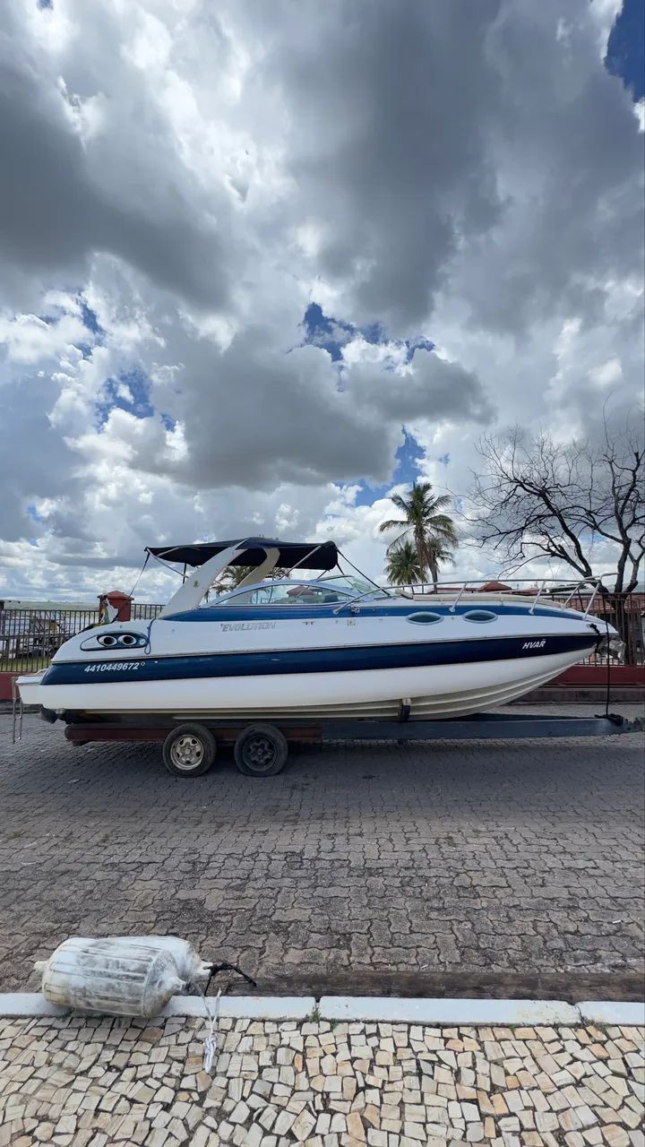 Lancha Evolution 265 com Mercruiser 5.0 260Hp A1 - 2005 - Foto 2