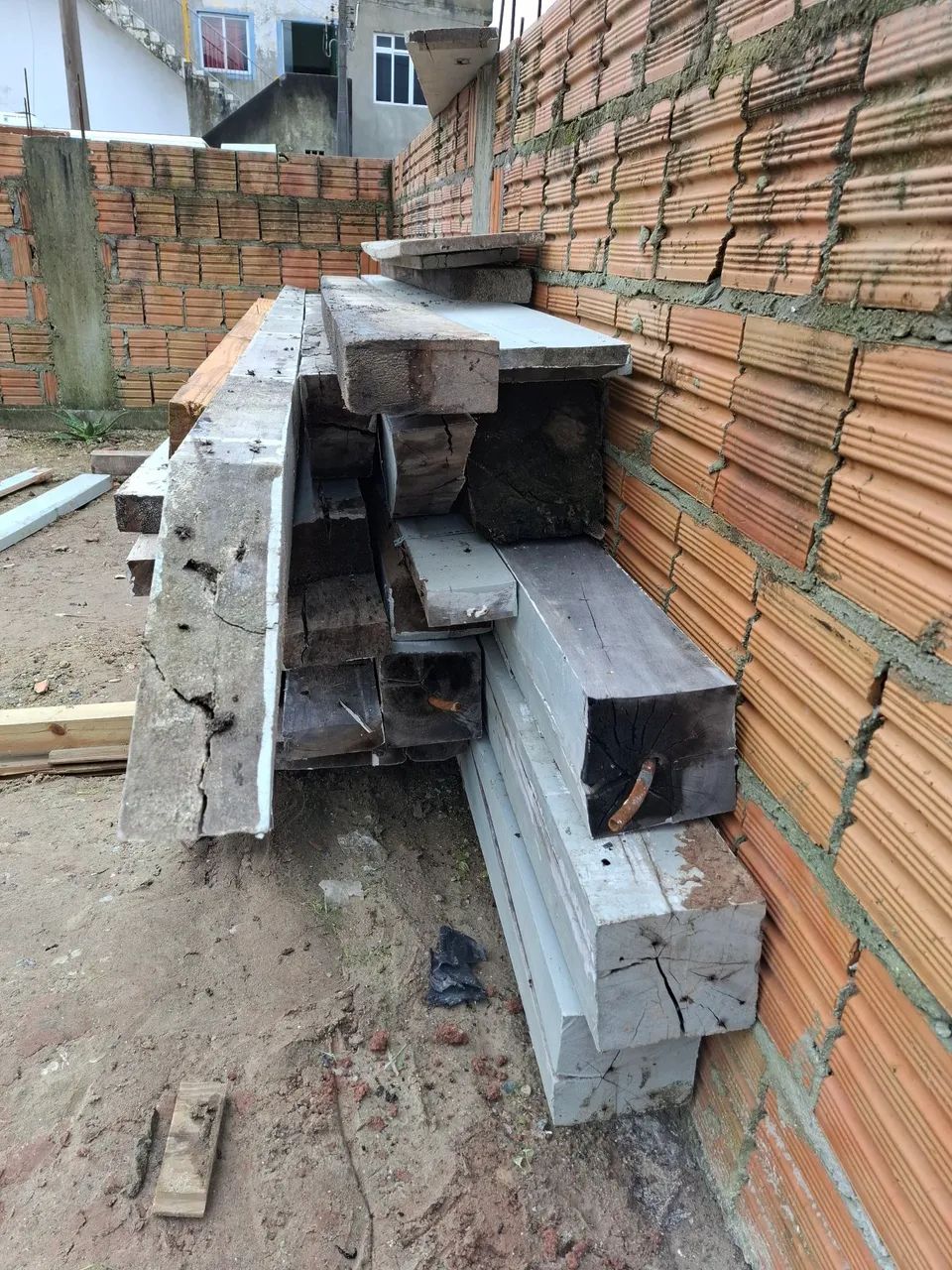 Madeiras para estrutura 