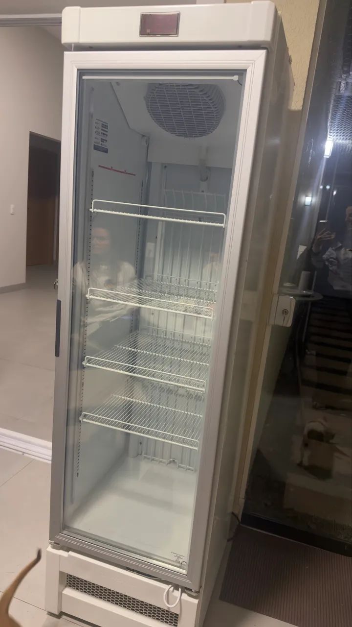 Freezer Vertical Expositor Metalfrio VF28F - 337L - Foto 2