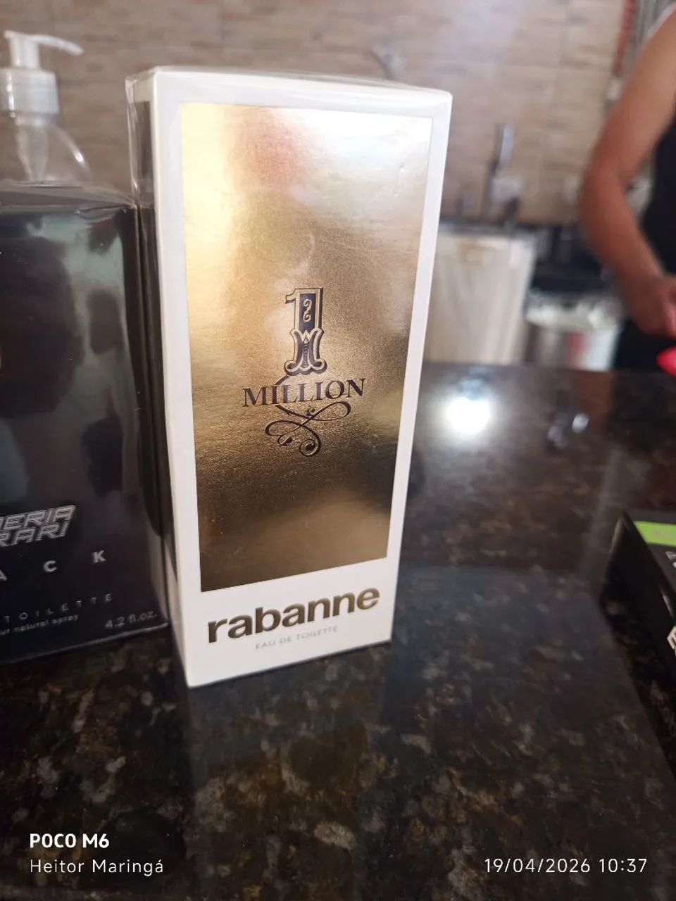 Perfumes a venda  - Foto 2