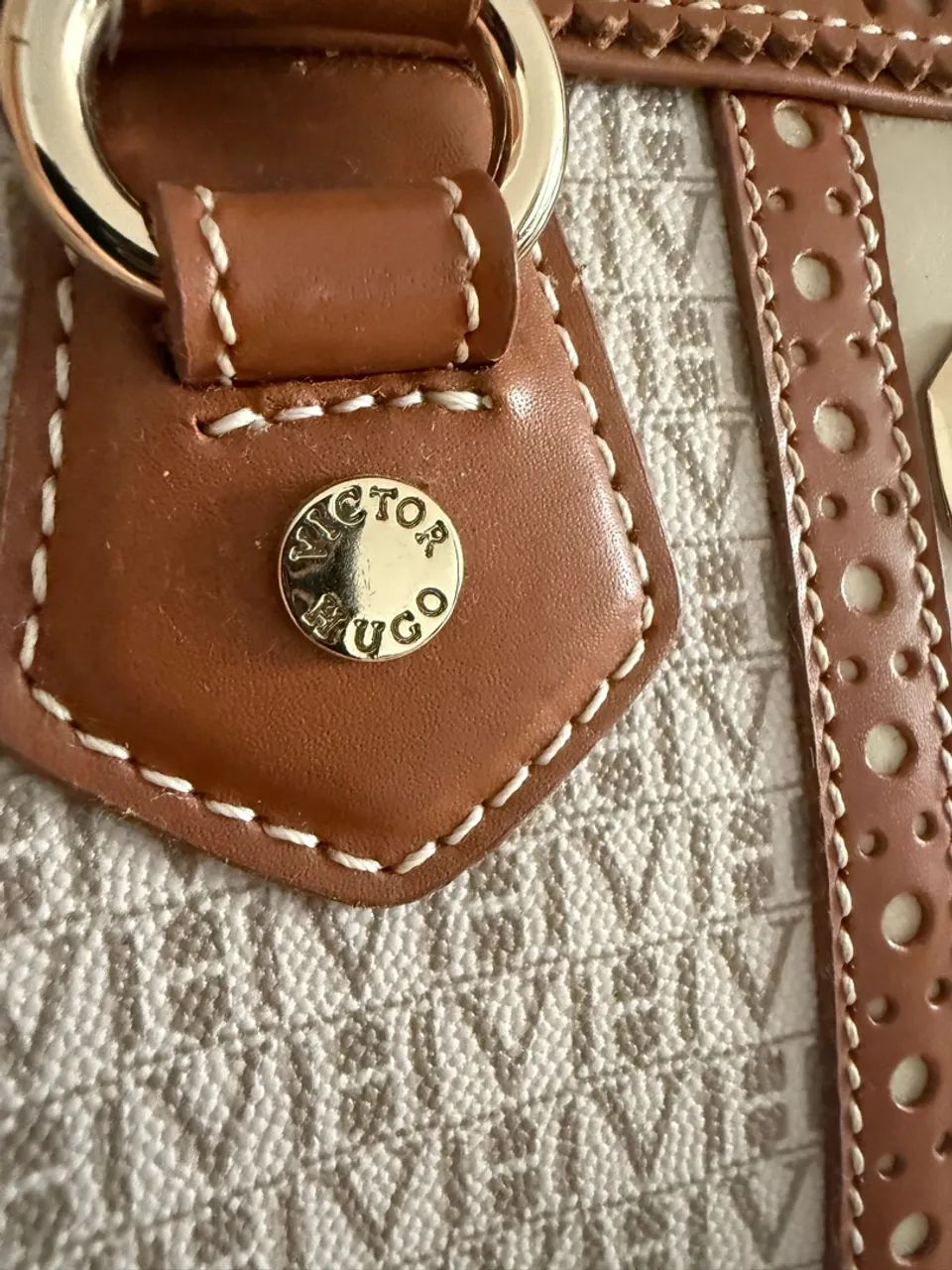 Bolsa Victor Hugo original - Foto 3