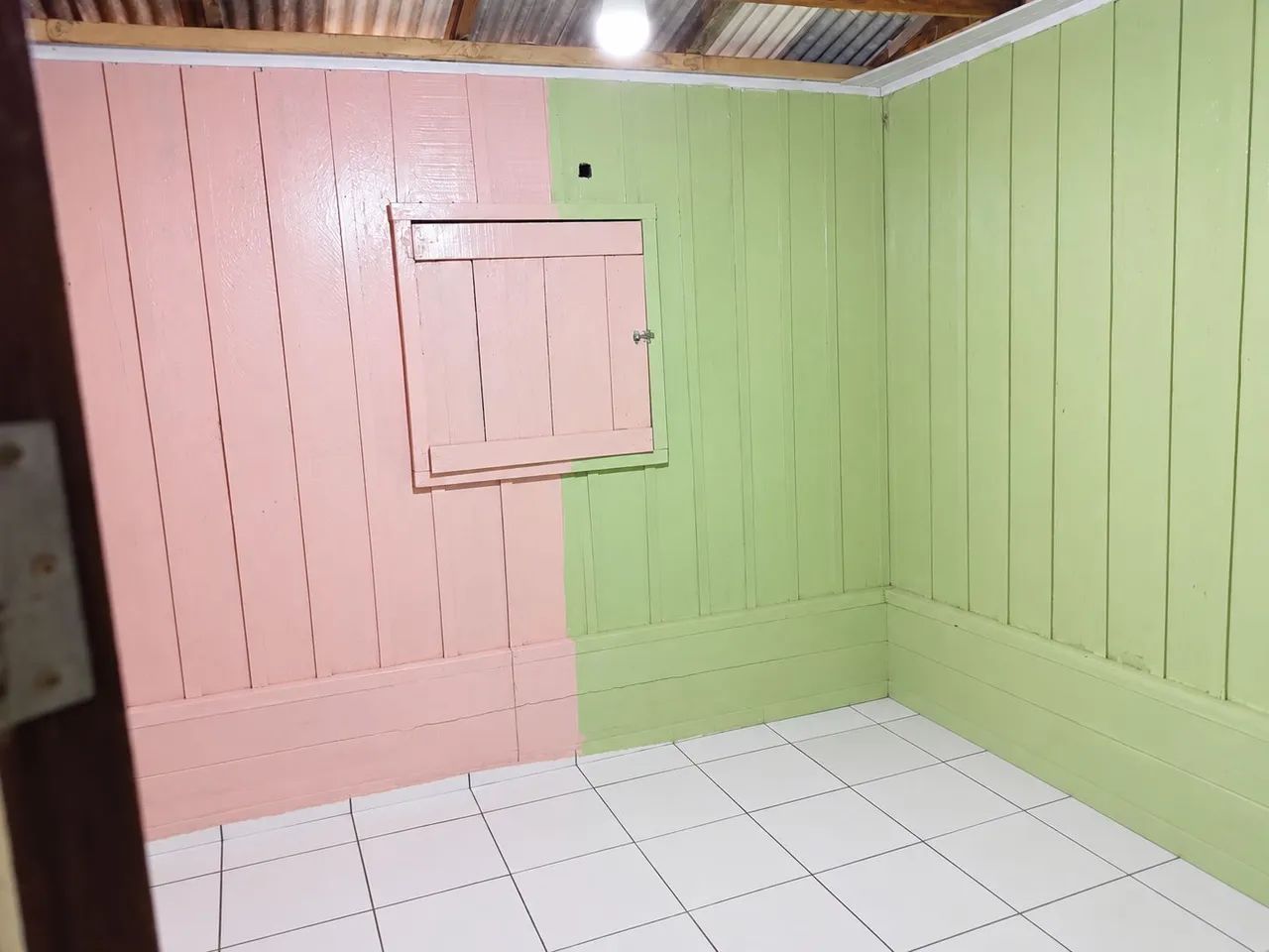 Casa com terreno amplo, e bem localizada. - Foto 4