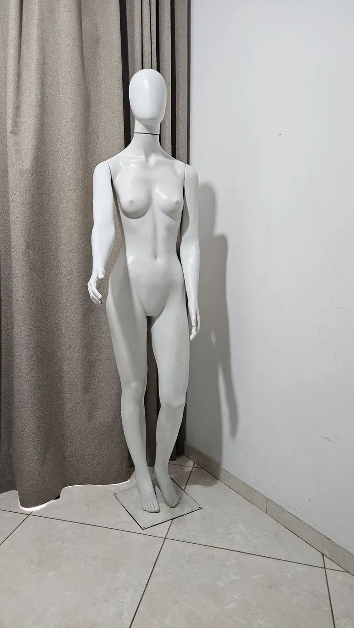 Manequin como novo 