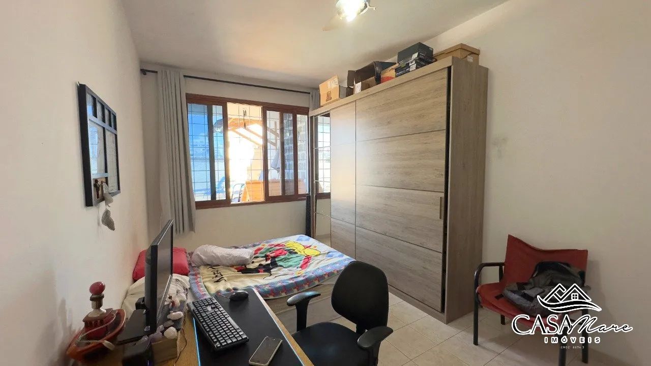 Casa à venda em Coqueiros com 04 dormitórios - Foto 5