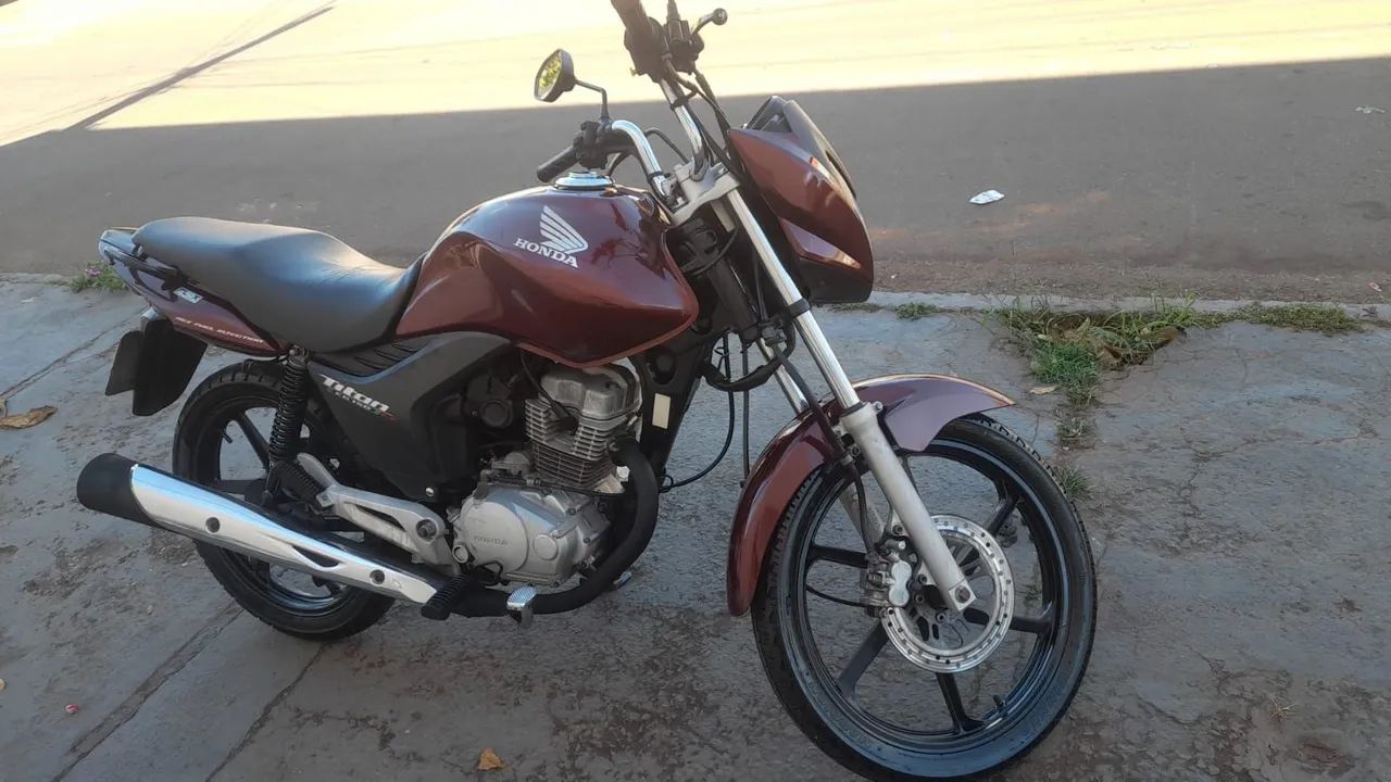 Vendo titan ex super conservado - Foto 3