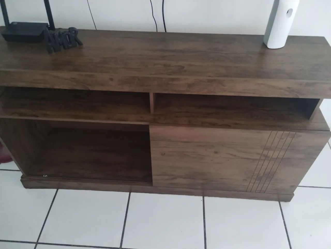 Vendo uma rack com painel