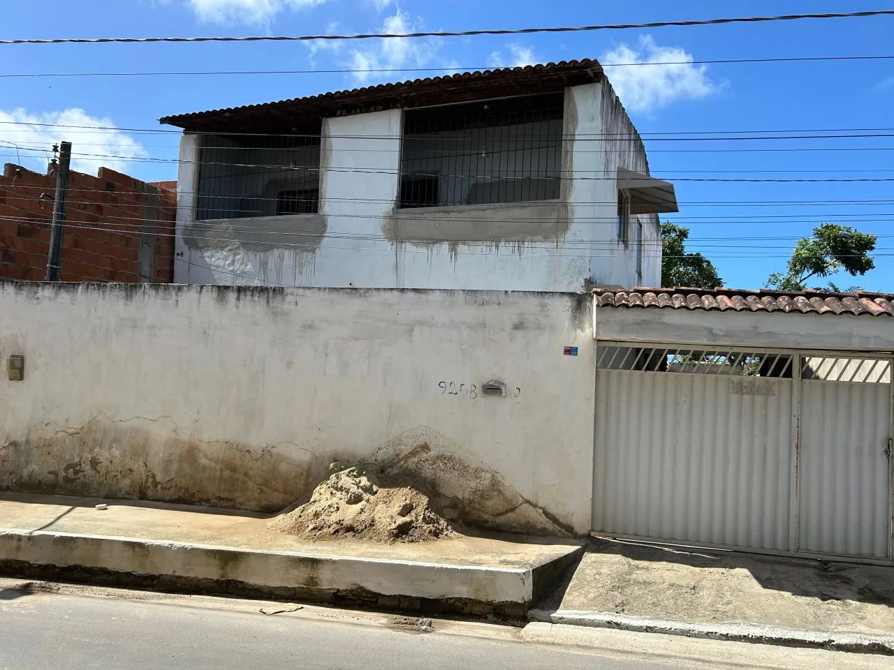 VENDO : CASA com 1 ANDAR, 4 QUARTOS com 3 SUÍTES na MASSAGUEIRA. - Foto 5