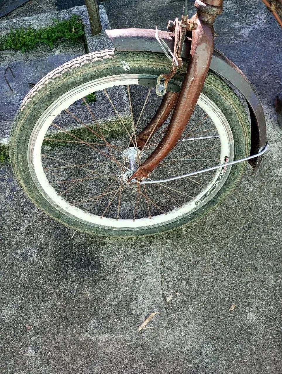 Vendo baik aro 20 em bom estado  - Foto 5