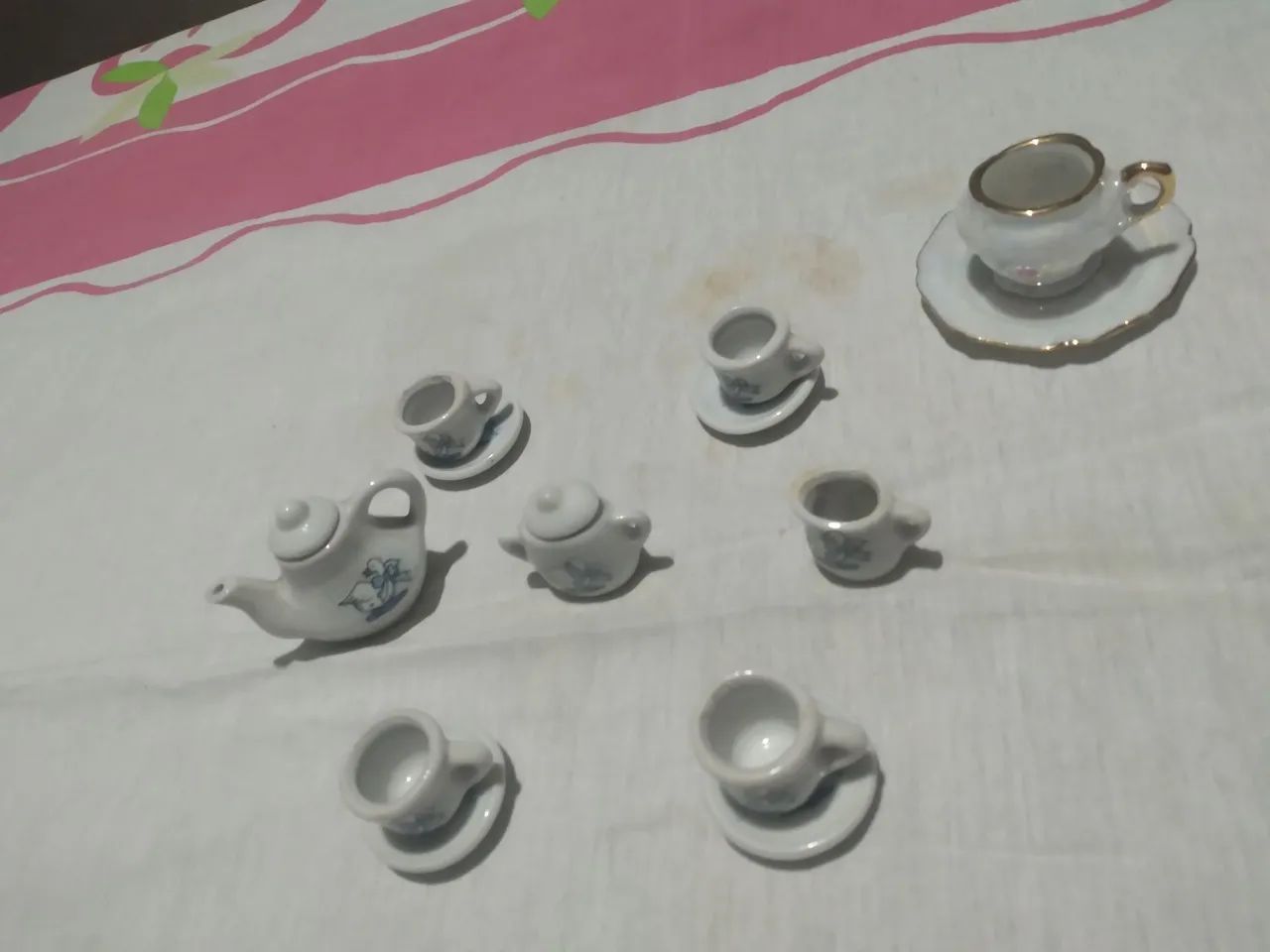 Conjunto de cha miniaturas 