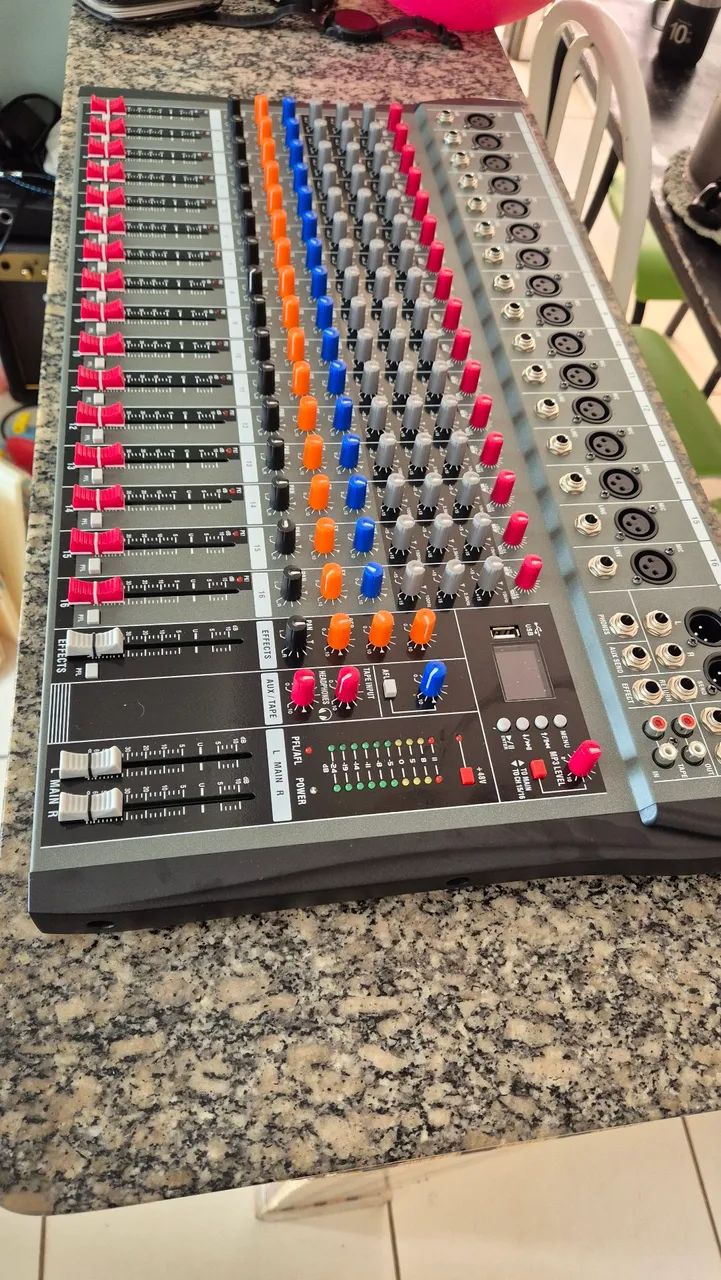 Mesa de Som Profissional 16 Canais - Foto 5
