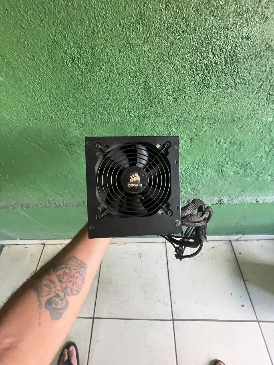 Fonte Corsair 430 Para Reparo - Foto 3