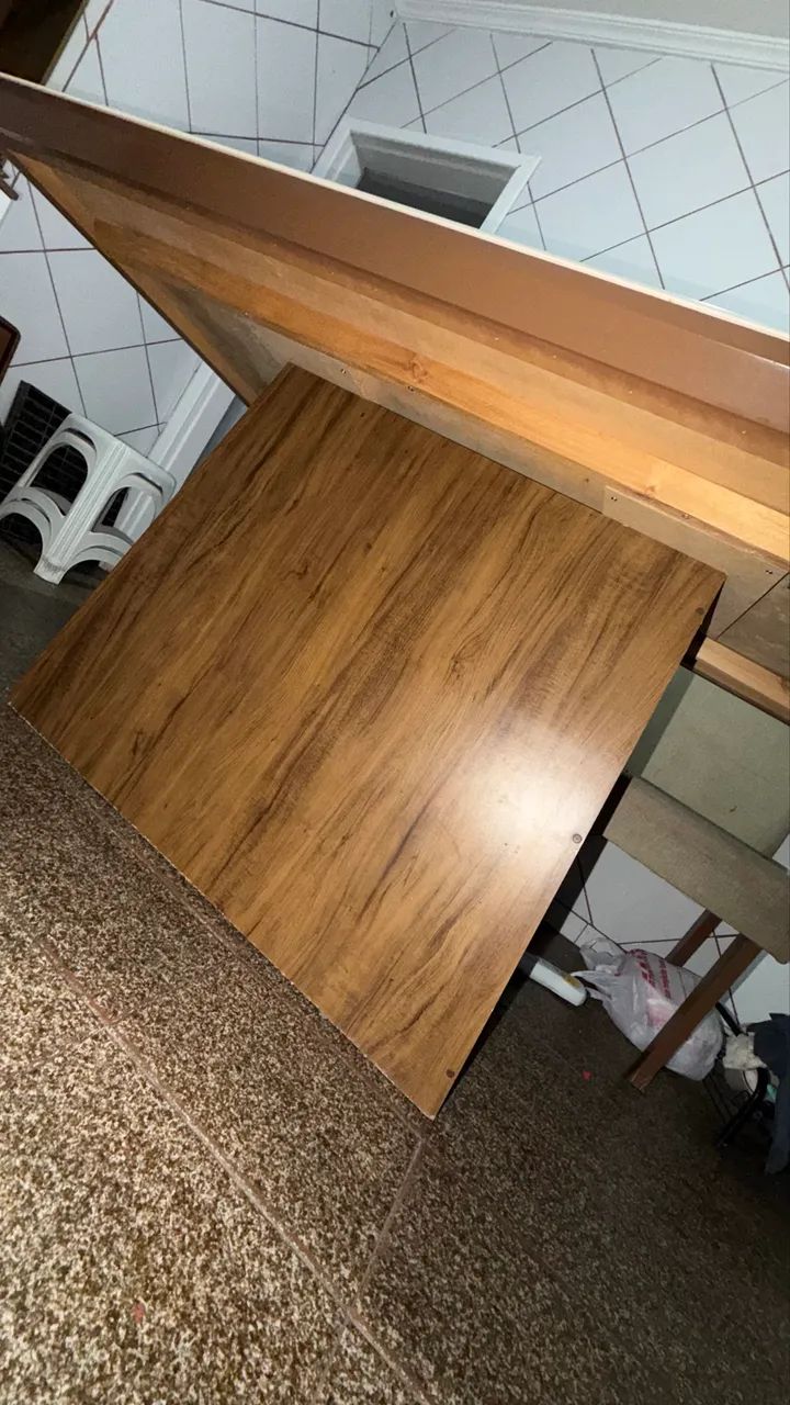 Mesa de vidro com 6 cadeiras  - Foto 2