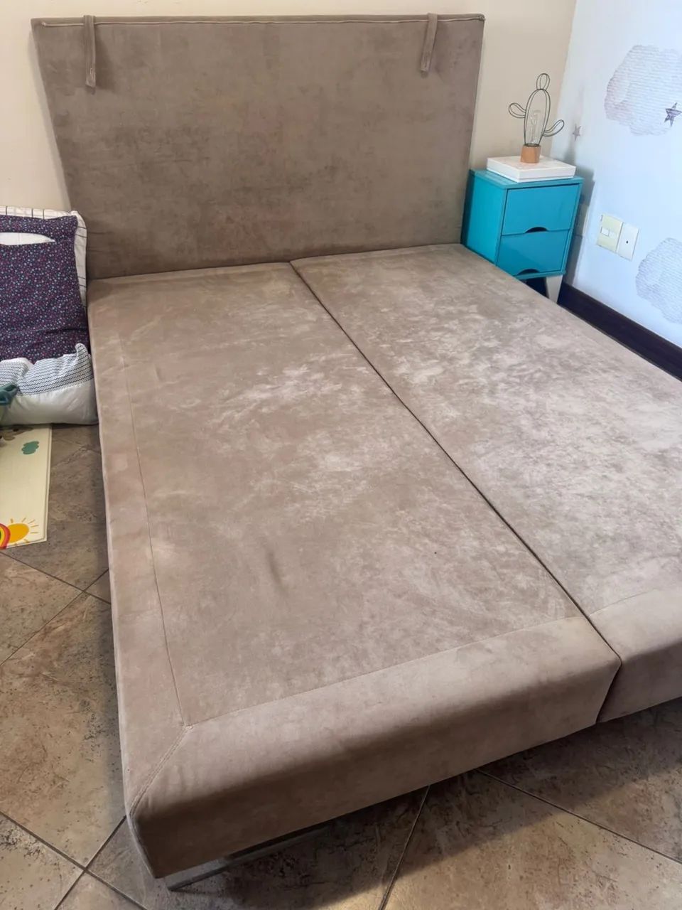 Cama de casal65082764614147121