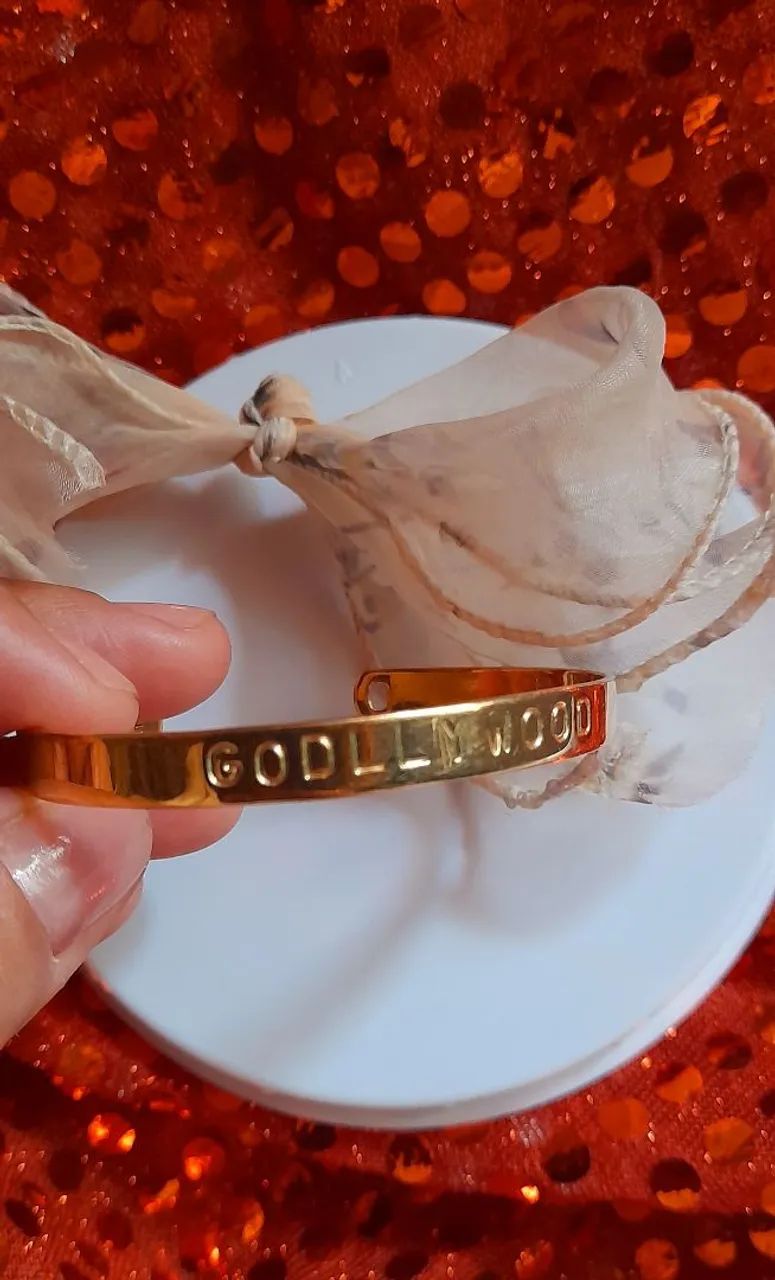 Bracelete dourado ajustável  - Foto 5