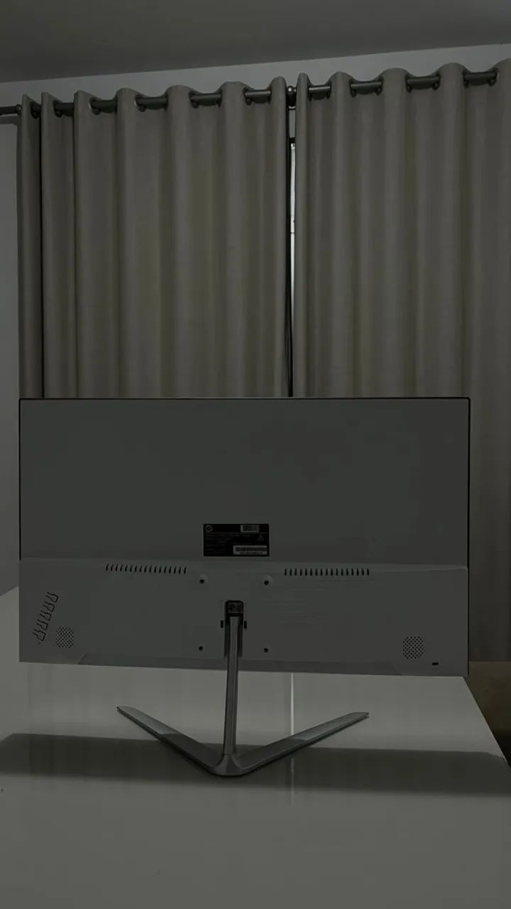 Monitor LED 24 Polegadas, Curvo. 75hz em perfeito estado. - Foto 4