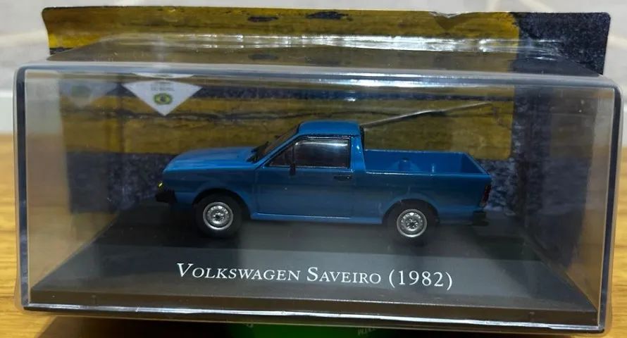 Miniatura Volkswagen Saveiro 1982 1:43