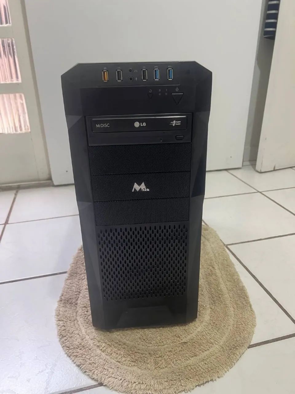 Processador Intel Core i7 4790 / 32GB de RAM