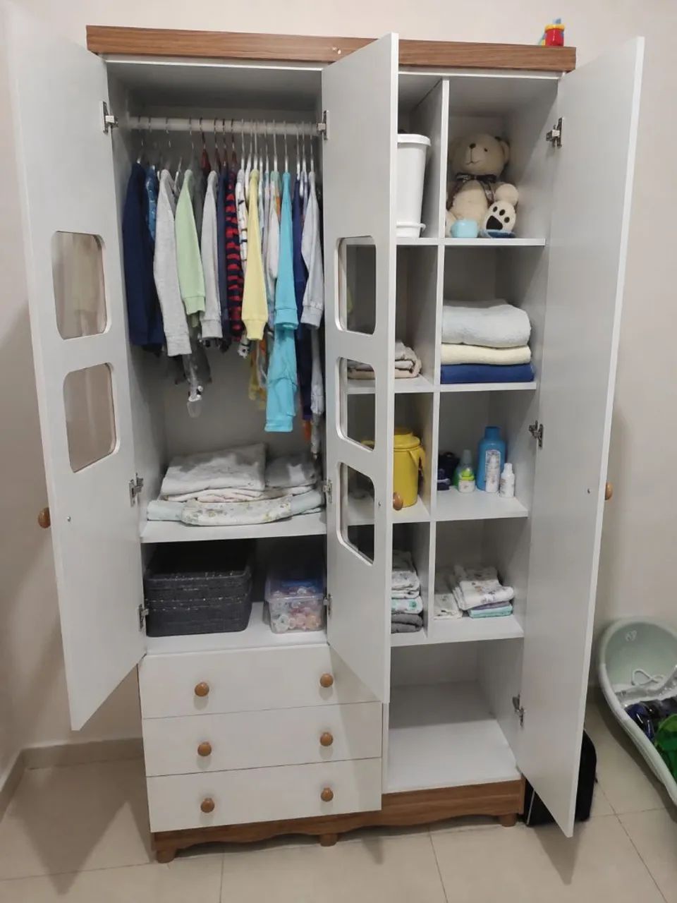 Quarto de Bebê Completo - Guarda-Roupa, Cômoda e Berço 3 em 1 - Foto 4