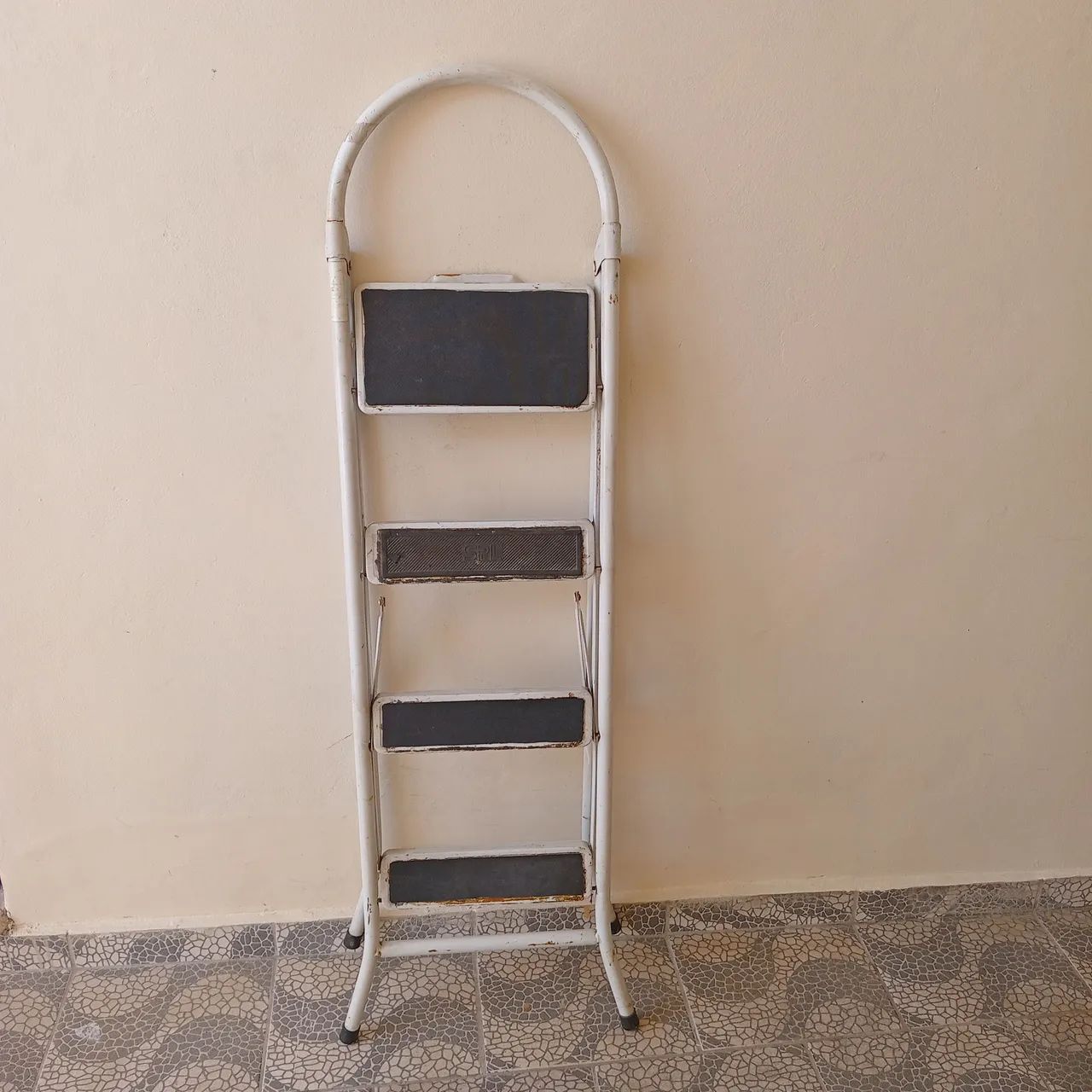 Escada 4 degraus!  - Foto 2