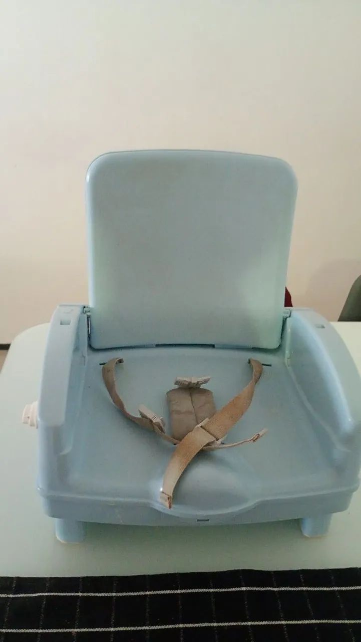 Bebê conforto e cadeirinha de alimentação 