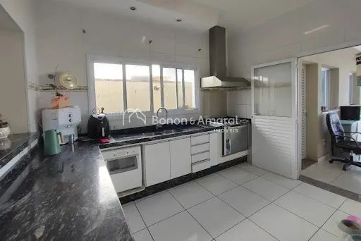 Casa de condomínio para alugar com 310m², 5 quartos e 4 vagas - Foto 3