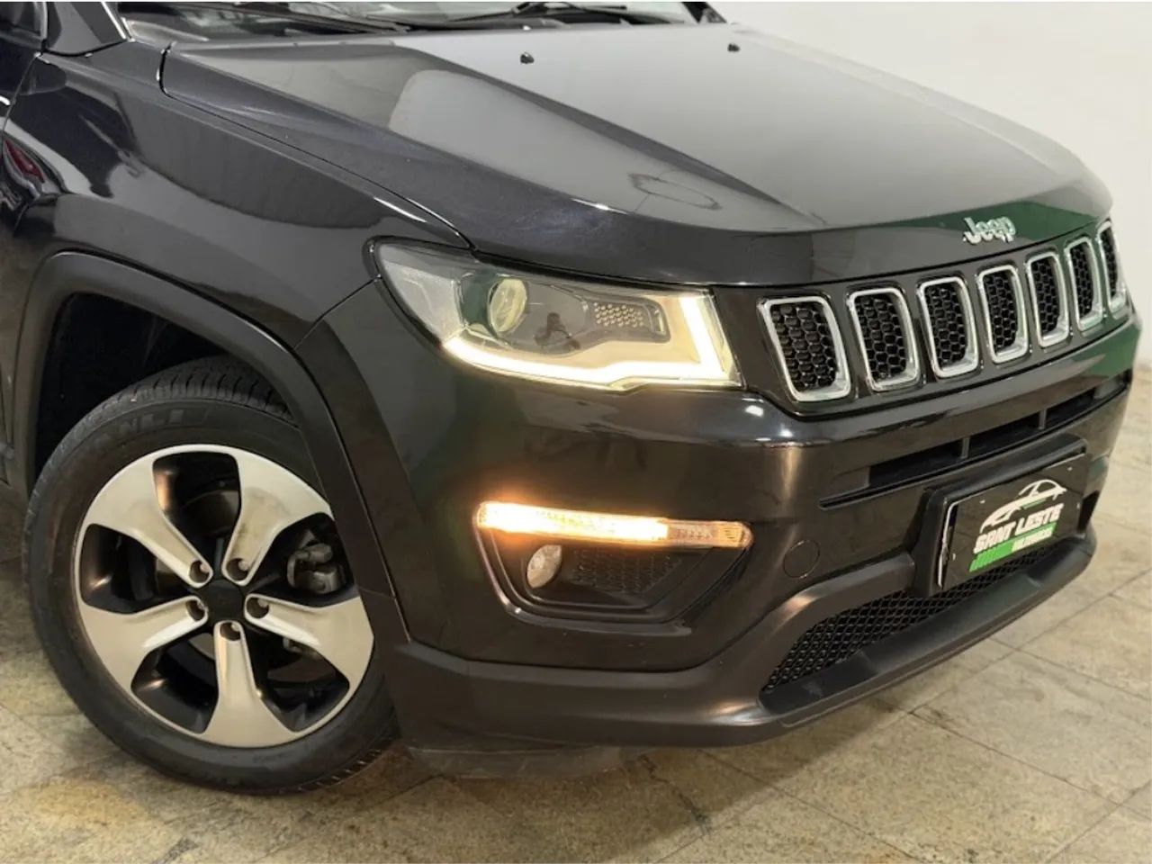 Jeep Compass Longitude 2.0 4X2 Flex 16V Aut. 2017 - Foto 4