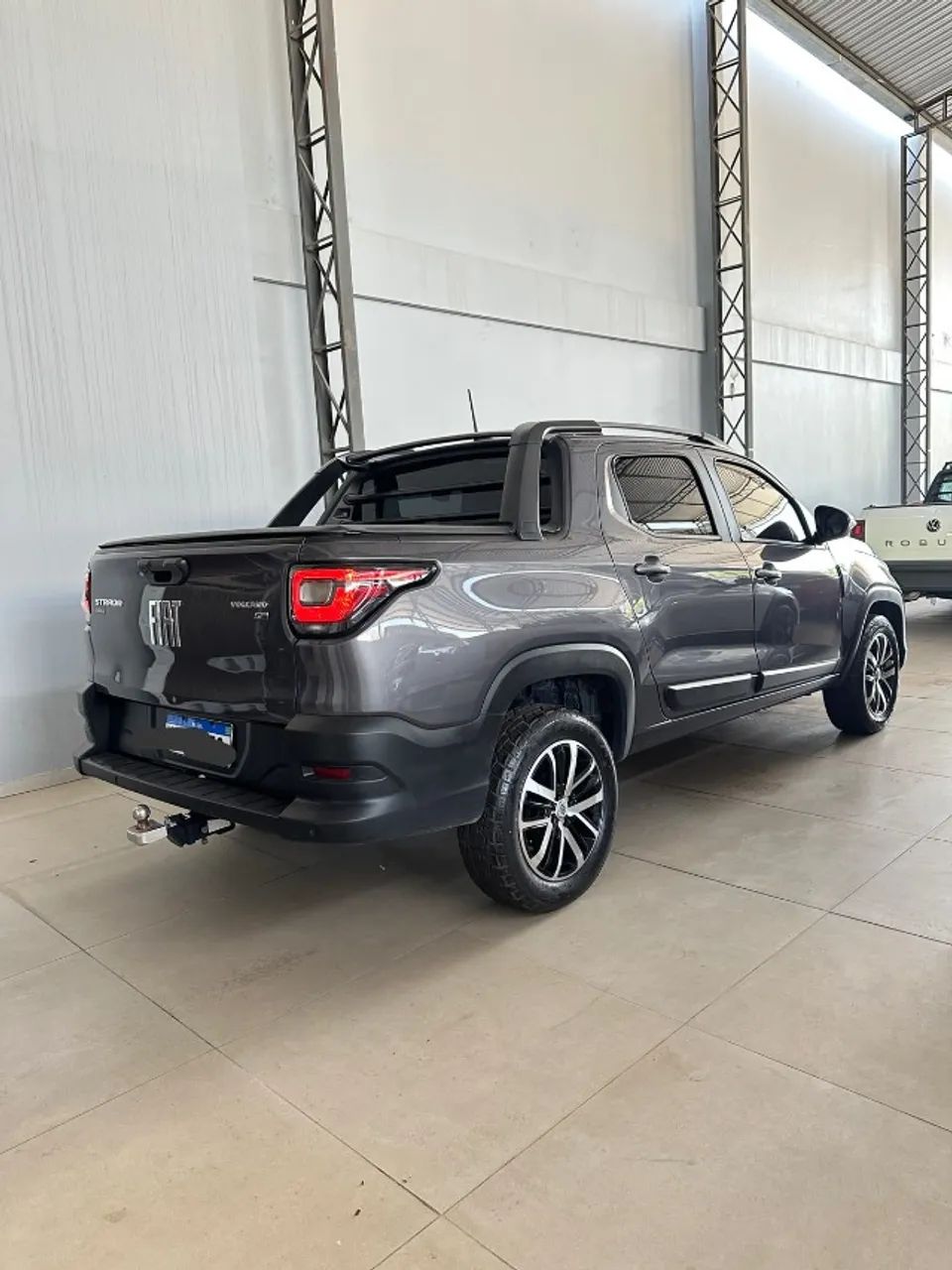 Fiat Strada Volcano 1.3 Flex 8V CD Aut. 2023 - Foto 5