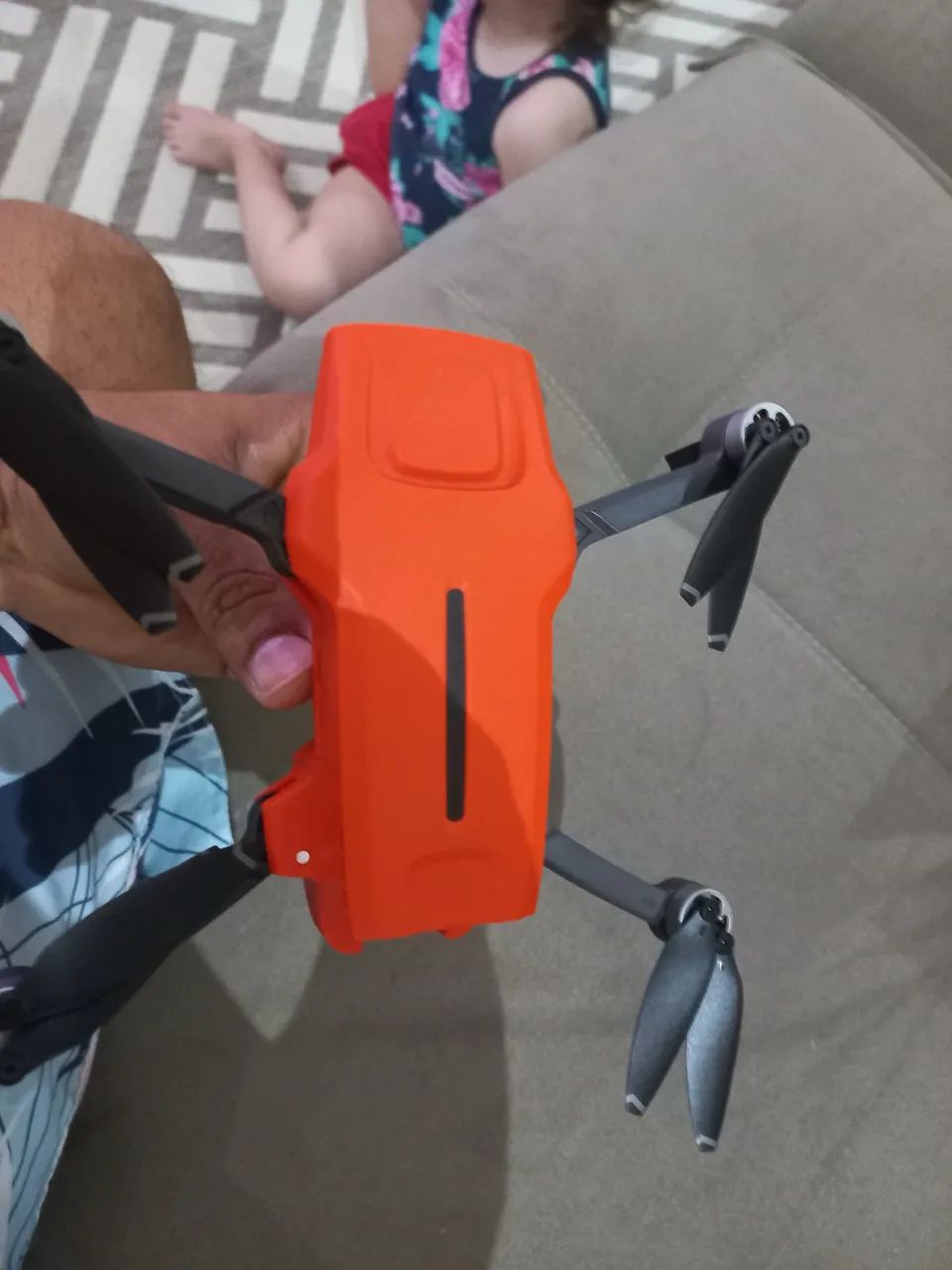 Drone fimi mini 3 laranja 3 eixo câmera  - Foto 2