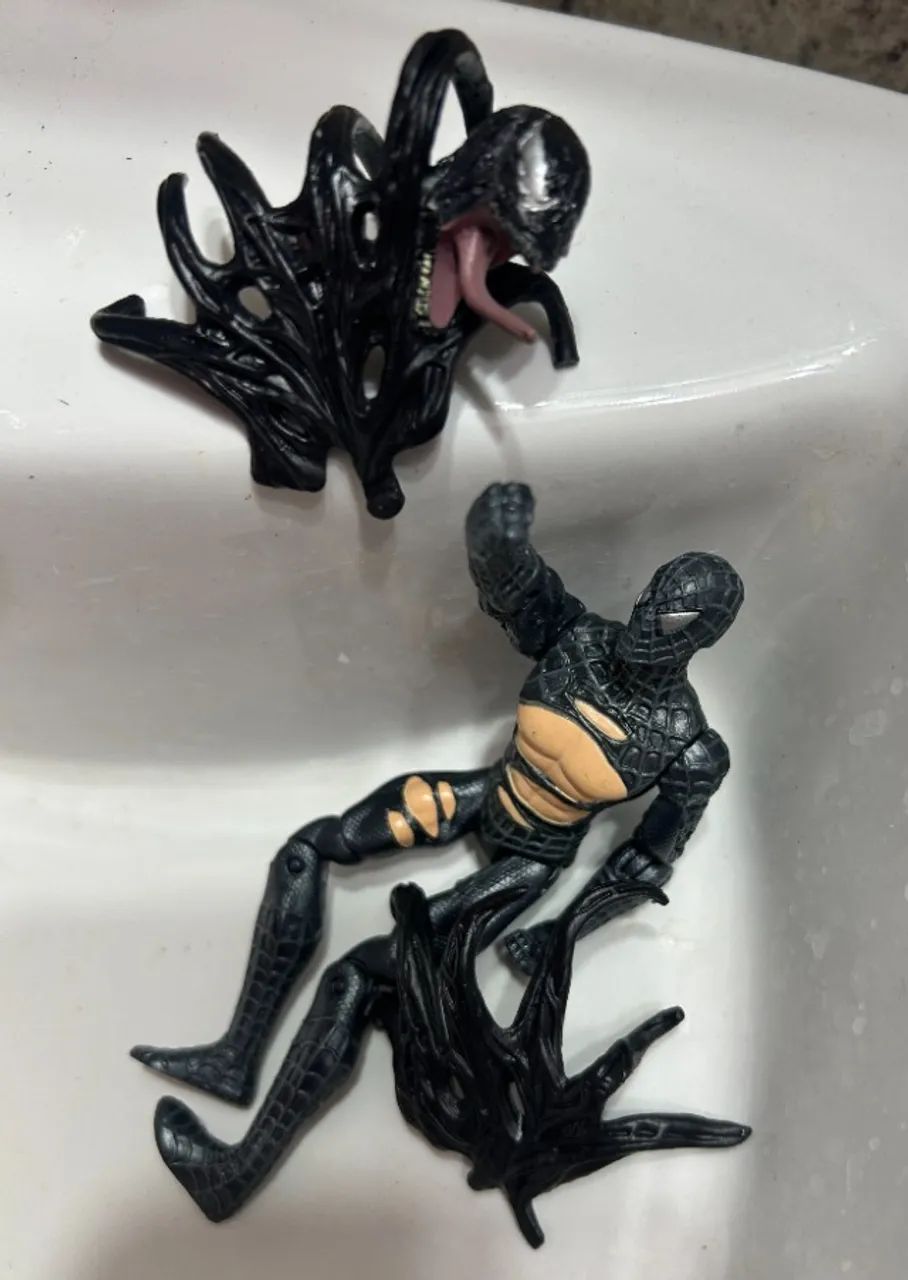 Spider-Man 3 - Symbiote Busting Double Punch - Foto 3