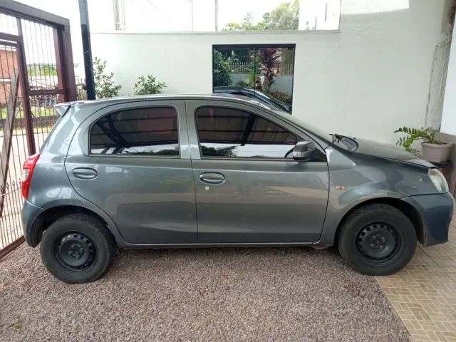 Toyota Etios 1.3 16V FLEX 2016