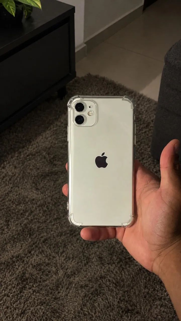 ? iPhone 11 128GB | 3 Capas | Ótimo Estado