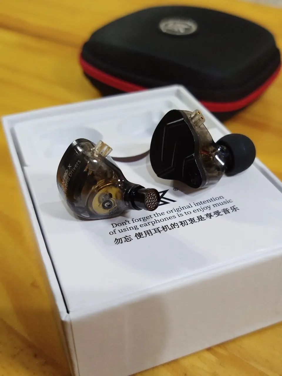 Fone Profissional KZ ZSN Pro X - grátis bag - Lacrado! - Foto 3