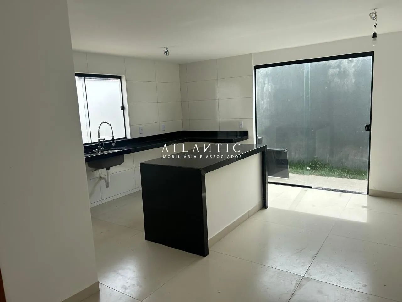 Casa Duplex com 3 quartos e 117 m² - Ponta da Fruta - V.V. / ES - Foto 3