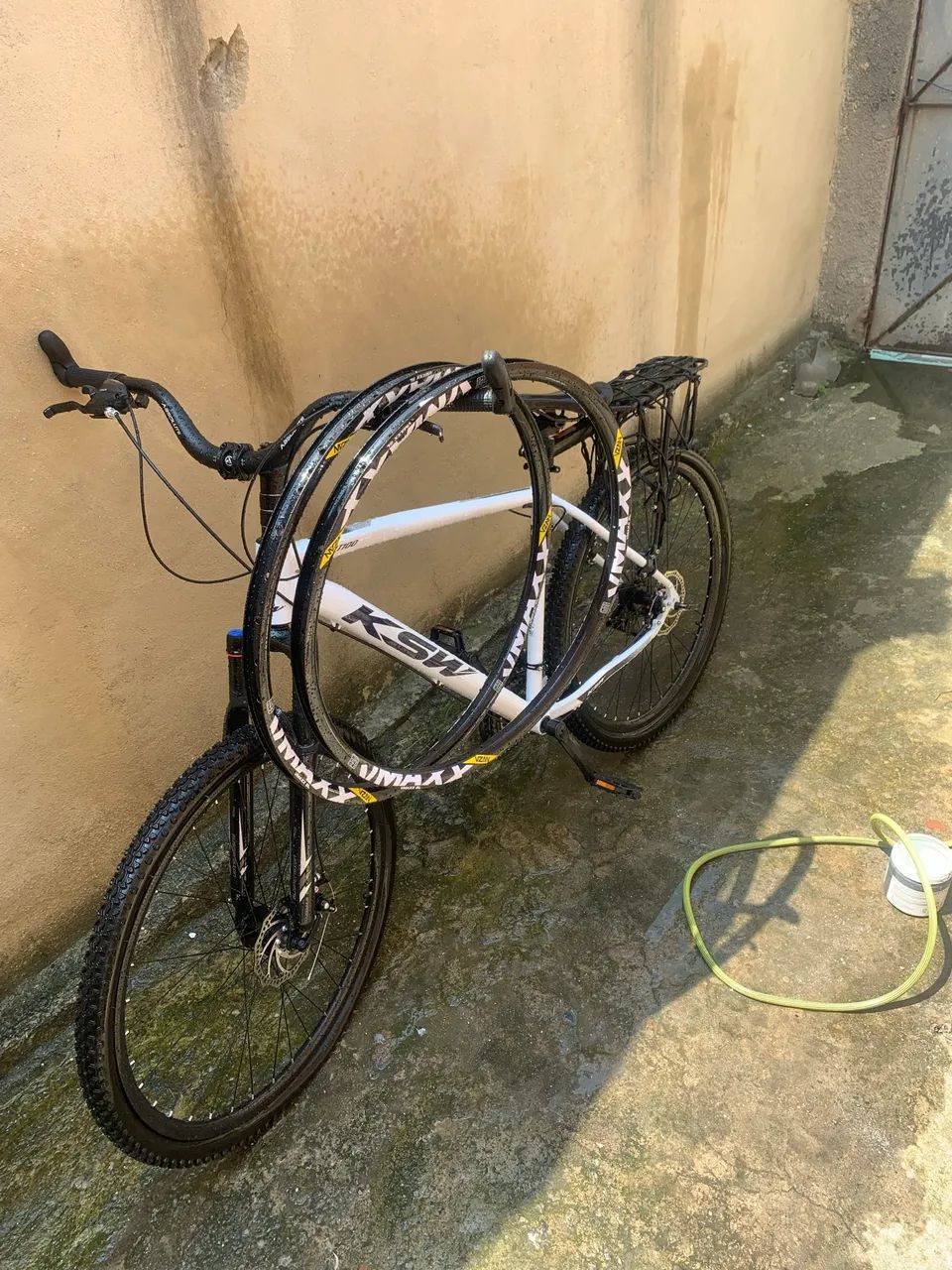 Bicicleta ksw aro 29  - Foto 2