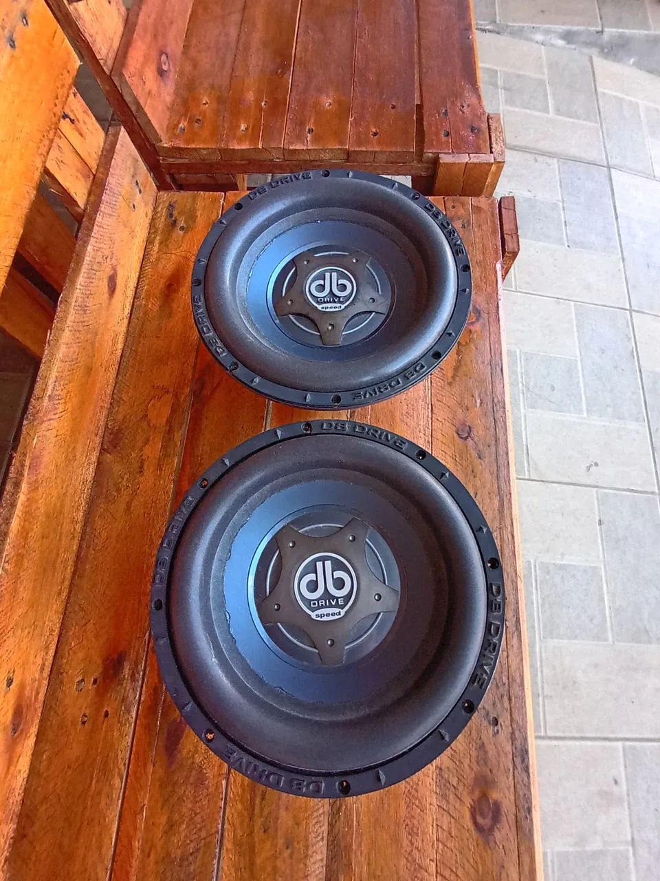 Vendo ou troco par de subwoofer dB drive de 10 polegadas  - Foto 4