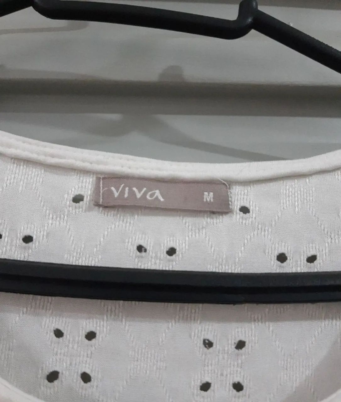 blusa branca em laise tam M Viva - Foto 4