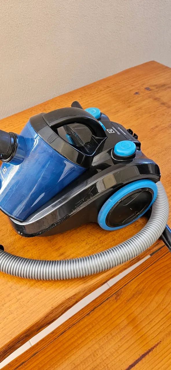 Aspirador Eletrolux Smart - Foto 3
