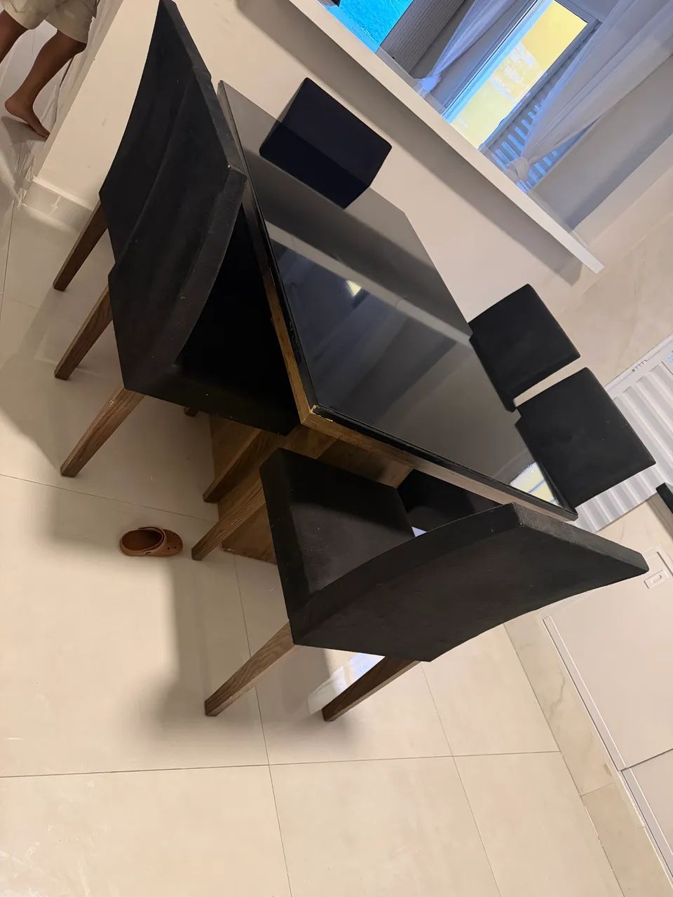 Mesa 6 cadeira de vidro preto  - Foto 4