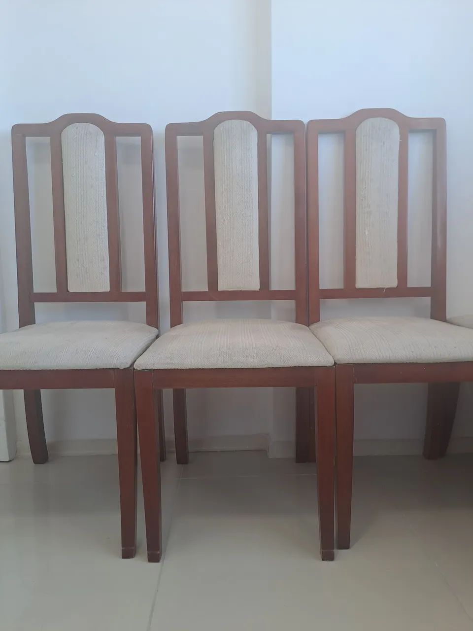 Seis cadeiras de mesa de jantar em mogno - Foto 3
