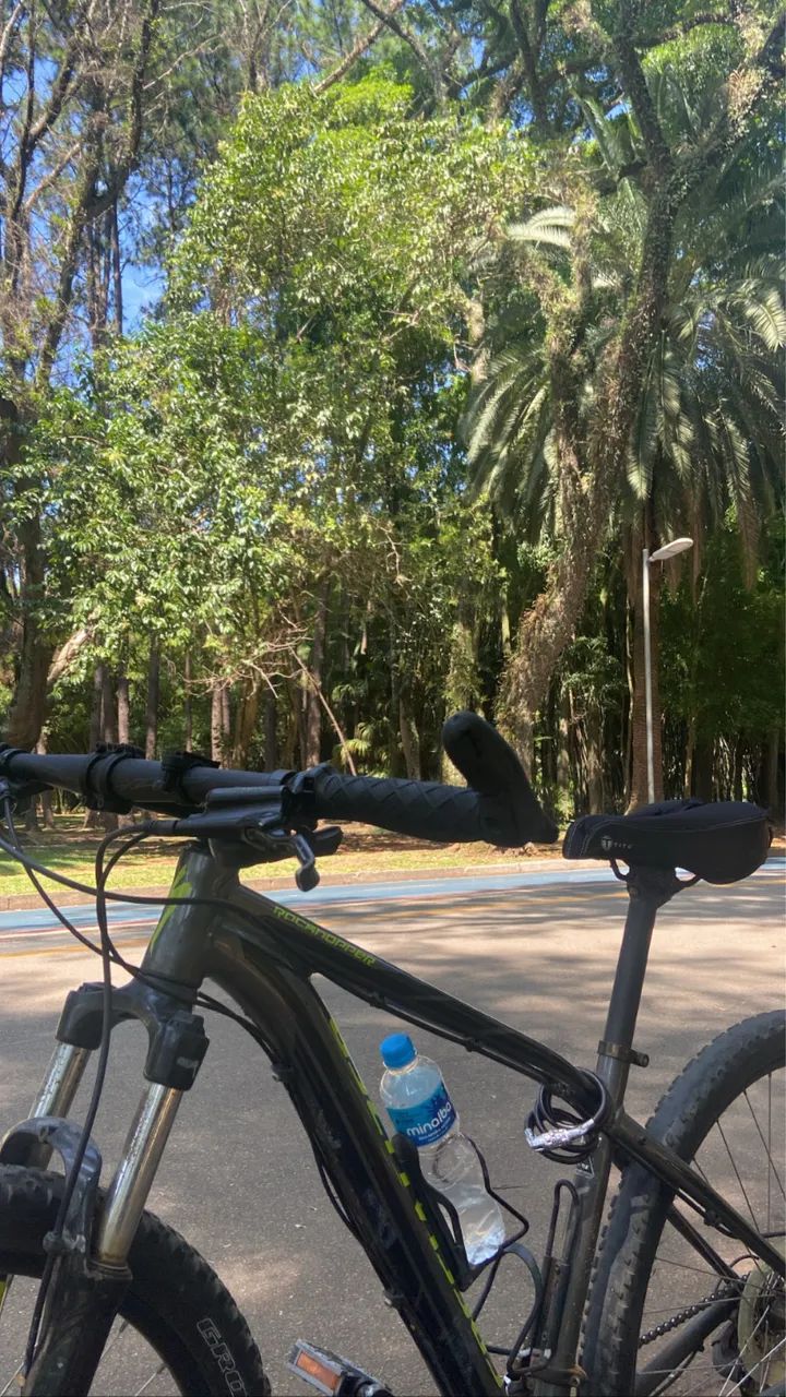 Bicicleta Specialized Rockhopper Aro 29