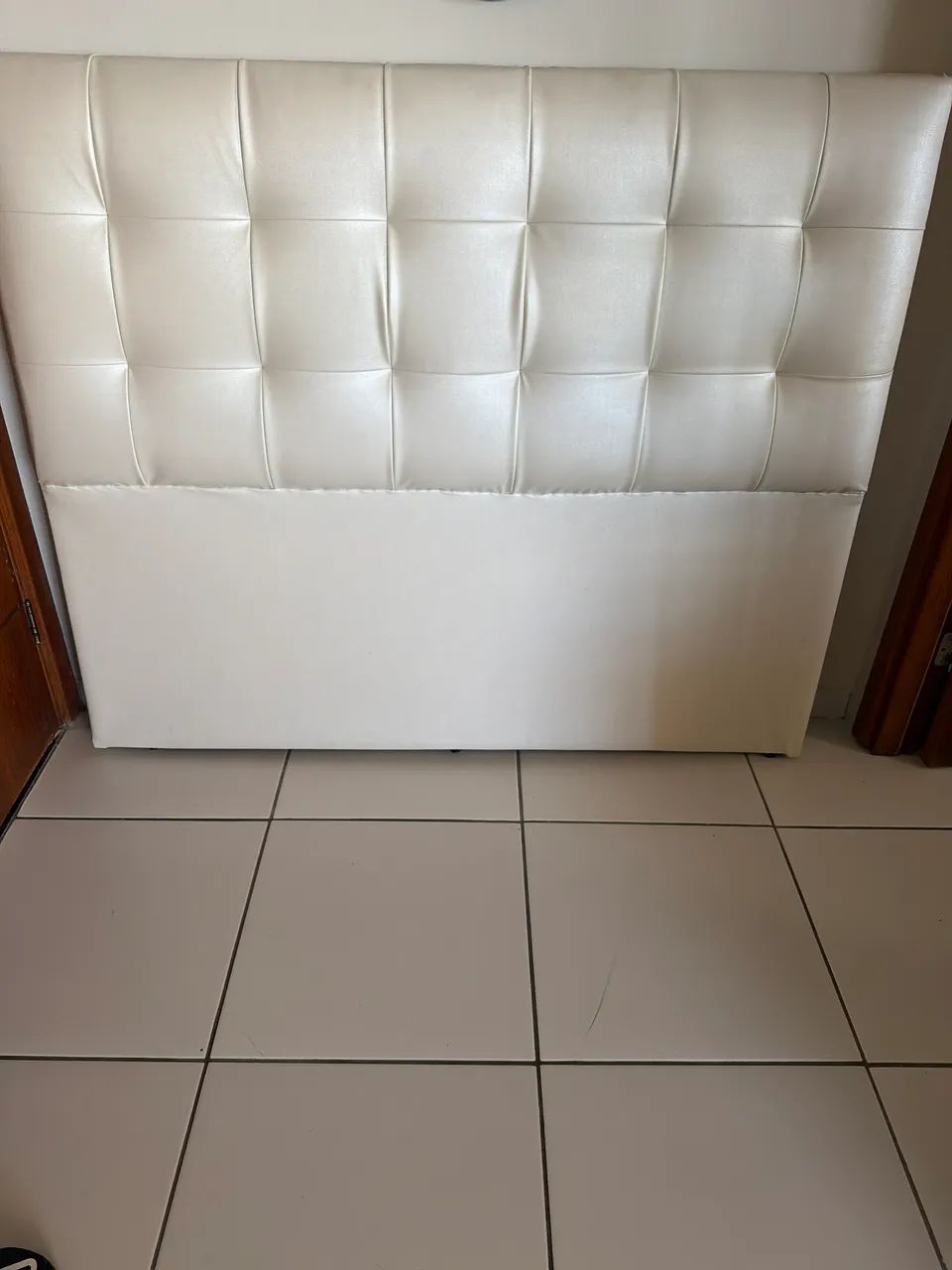 Cabeceira de cama nova e moderna  - Foto 2