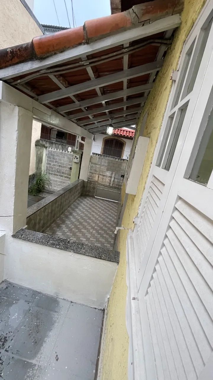 ALUGO CASA COMERCIAL/LOJA REFORMADA NO CENTRO DE TERESÓPOLIS! - Foto 4