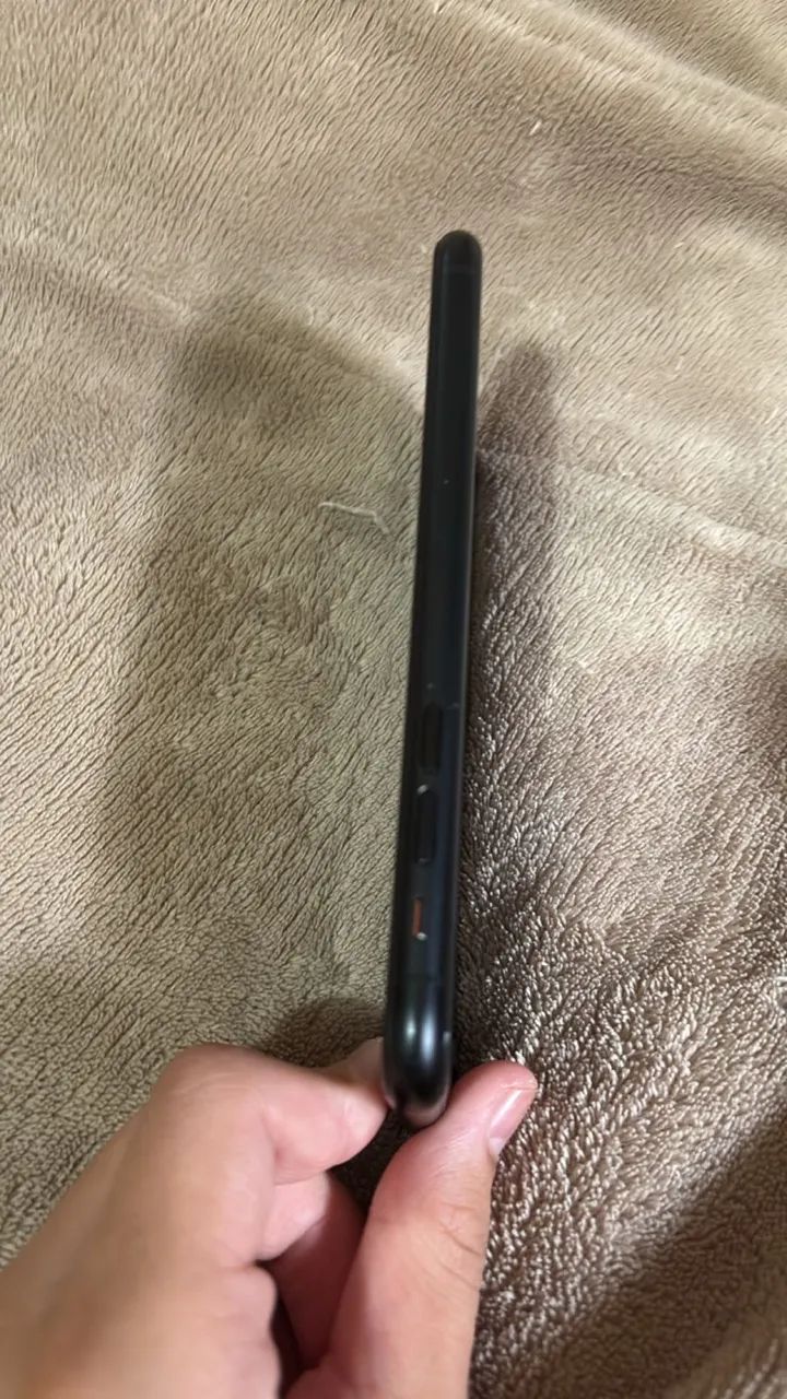 iPhone XR preto 128gb