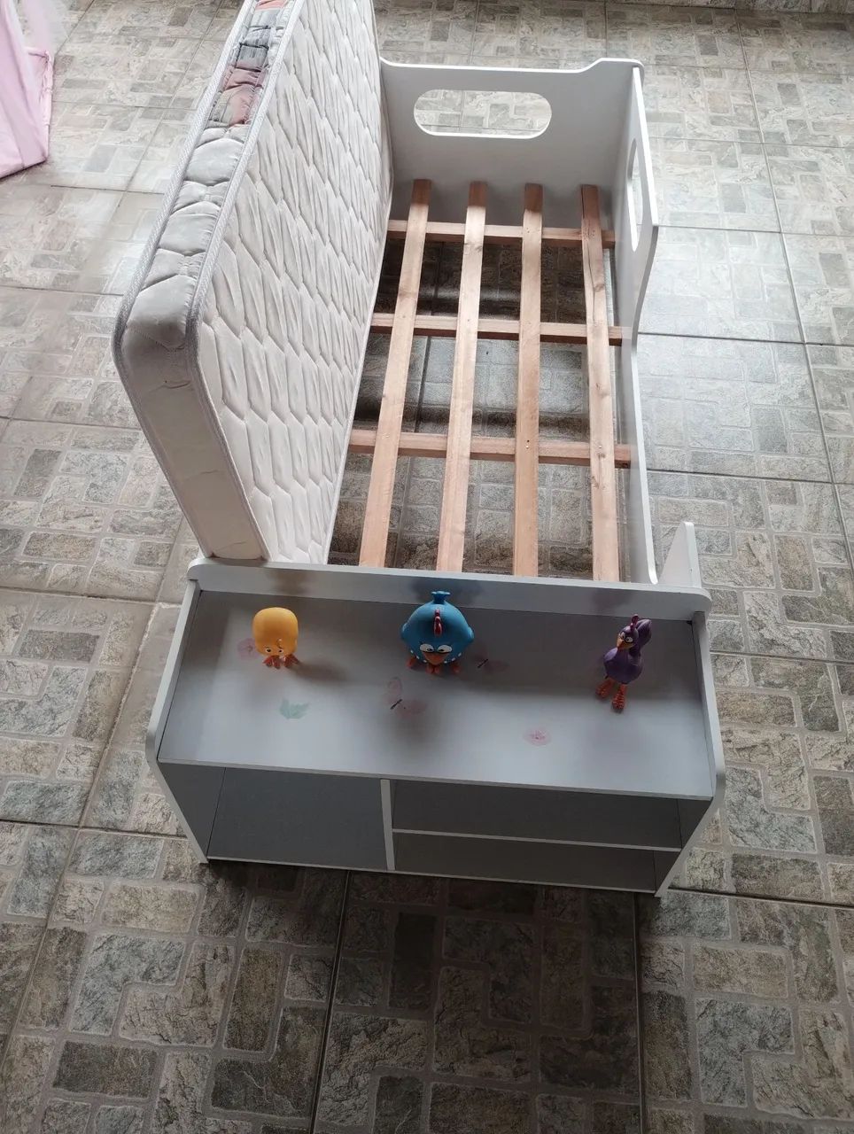 Cama infantil com colchão  - Foto 4