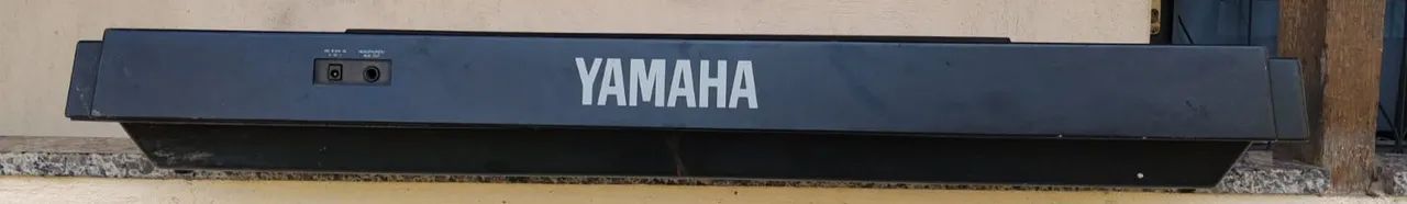 Teclado Yamaha PSR 150 sem funcionamento  - Foto 3