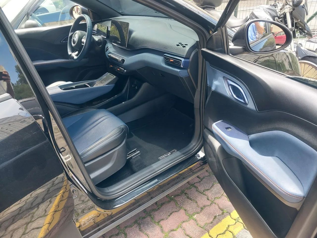 BYD Dolphin Dolphin Mini (Elétrico) 2025