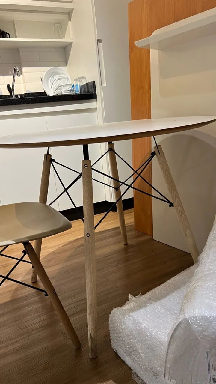 Conjunto Mesa Eames + 4 Cadeiras - Foto 3