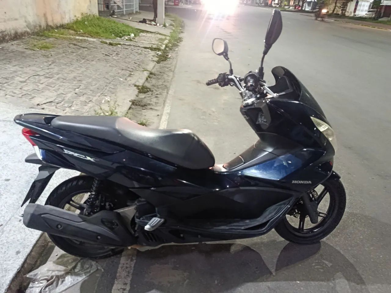 PCX em ótimo estado