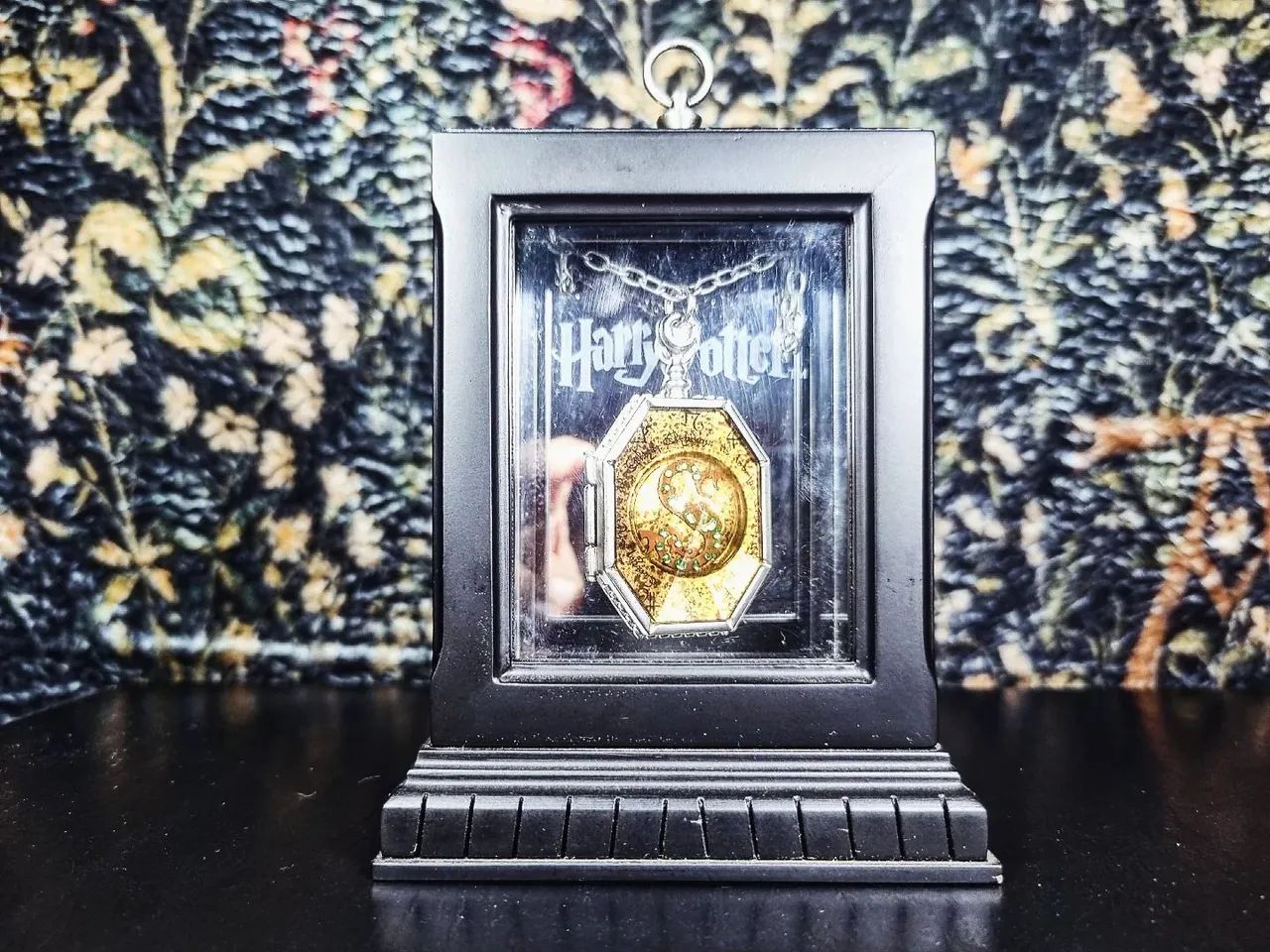 Colar horcrux noble collection 